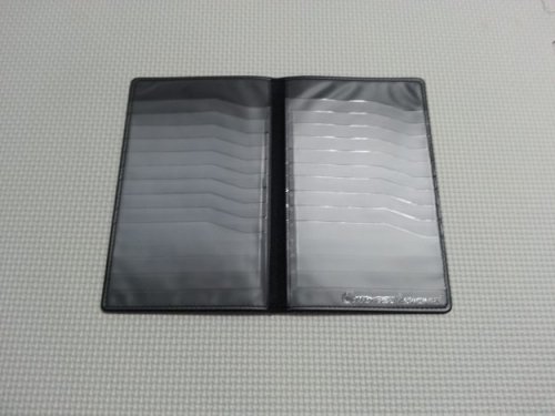 card-holder2