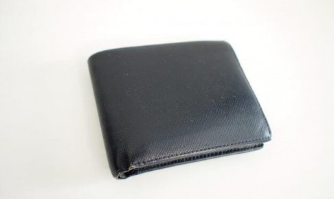 camille-fournet-wallet-1