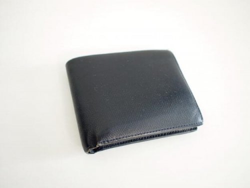 Camille-fournet-wallet-1