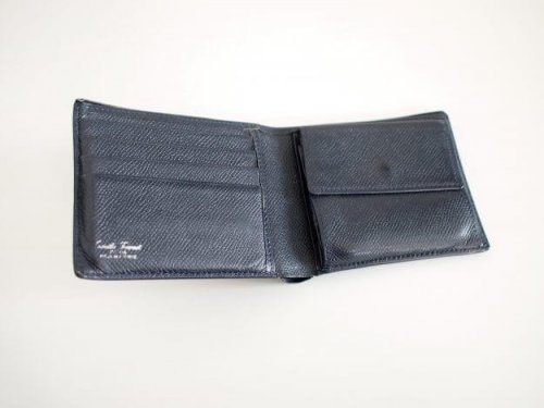 camille-fournet-wallet-2