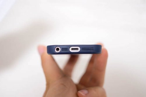 iphone-se-case-11