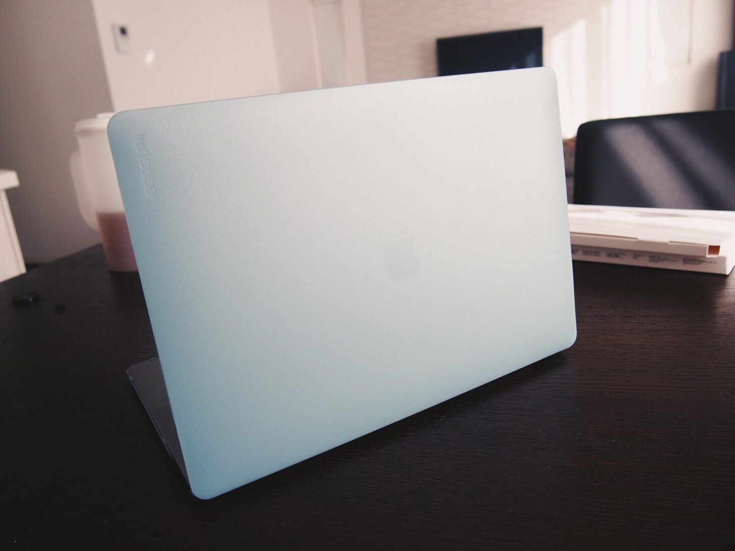 MacBookのハードシェルケース