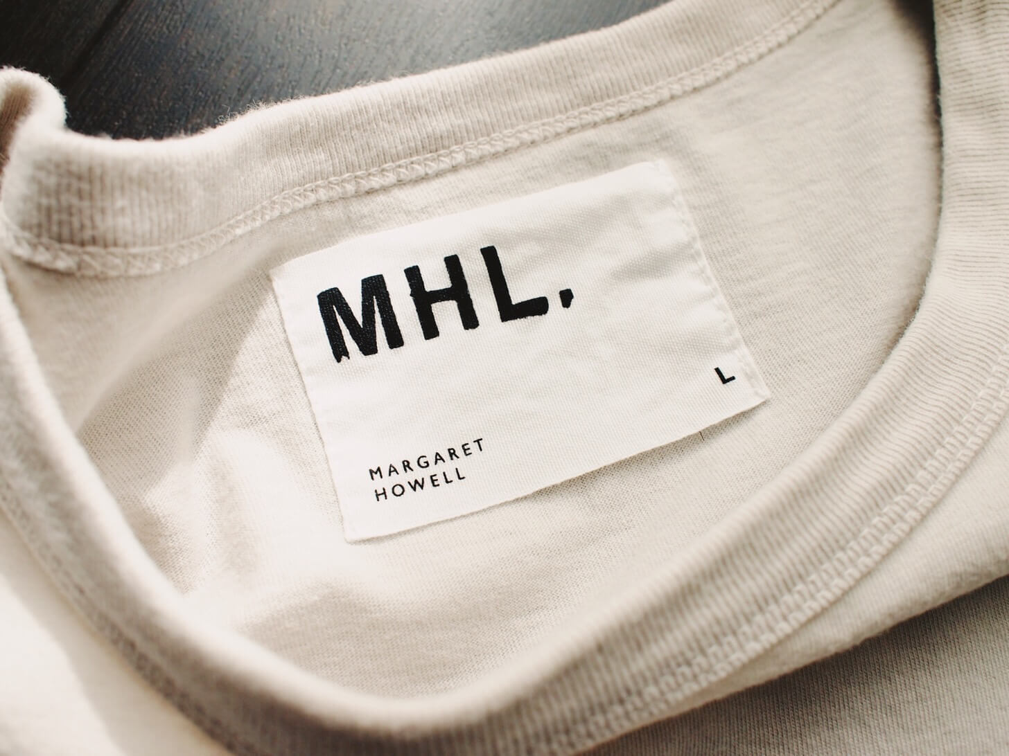 MHL.のTシャツ-5
